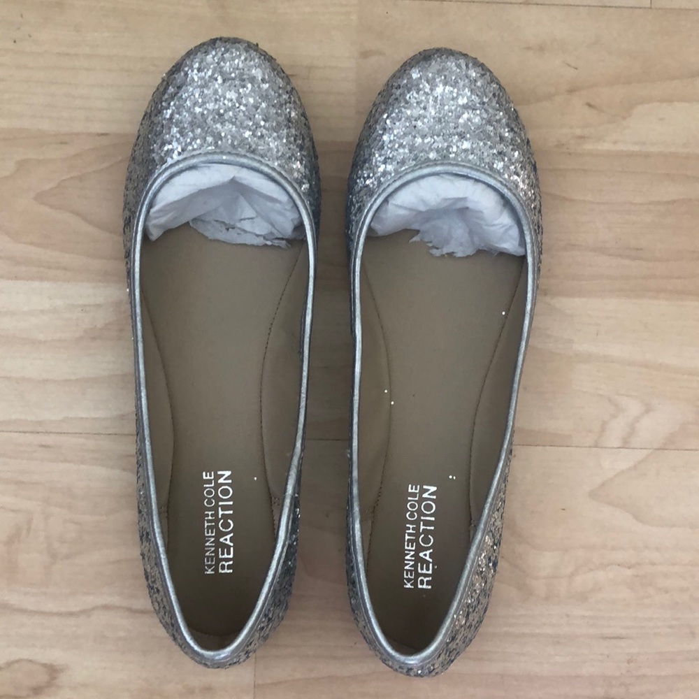 Kenneth Cole Reaction Slip Gloss